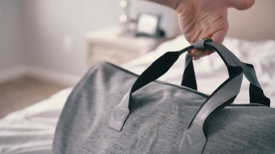 Elegant travel duffel bag